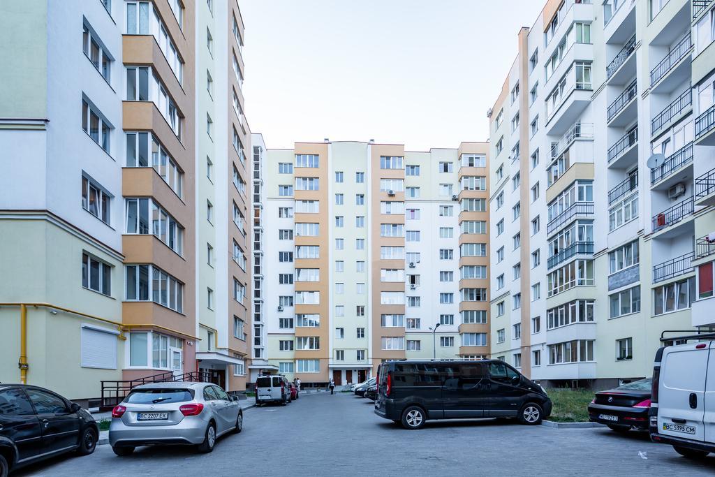 Apartments On The Square Of Prince Svyatoslav リヴィウ エクステリア 写真